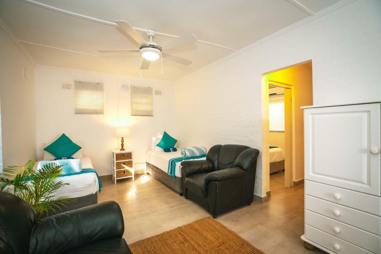 Surf Motel Умдлоти Екстериор снимка